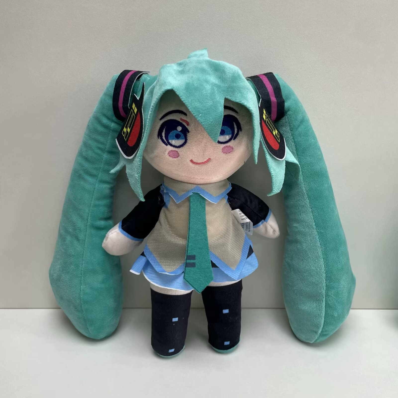 Hatsune Miku Plush Doll with L - Anime Fan Merchandise recensie en prijs