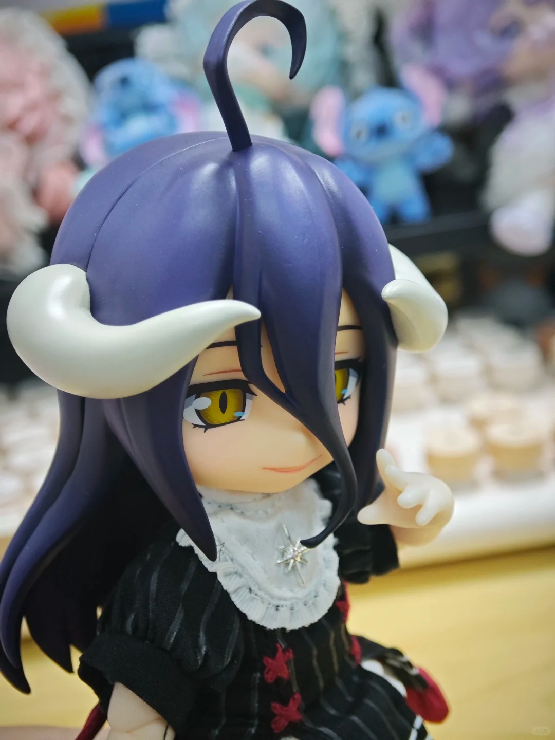 #2604 #2605 Black Hero Albedo  - Anime Merchandise Dress recensie en prijs