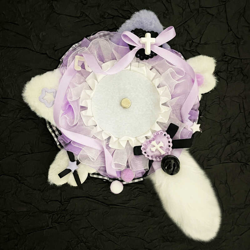 Cute and Unique Badge Holder i - Unique Anime Merchandise recensie en prijs